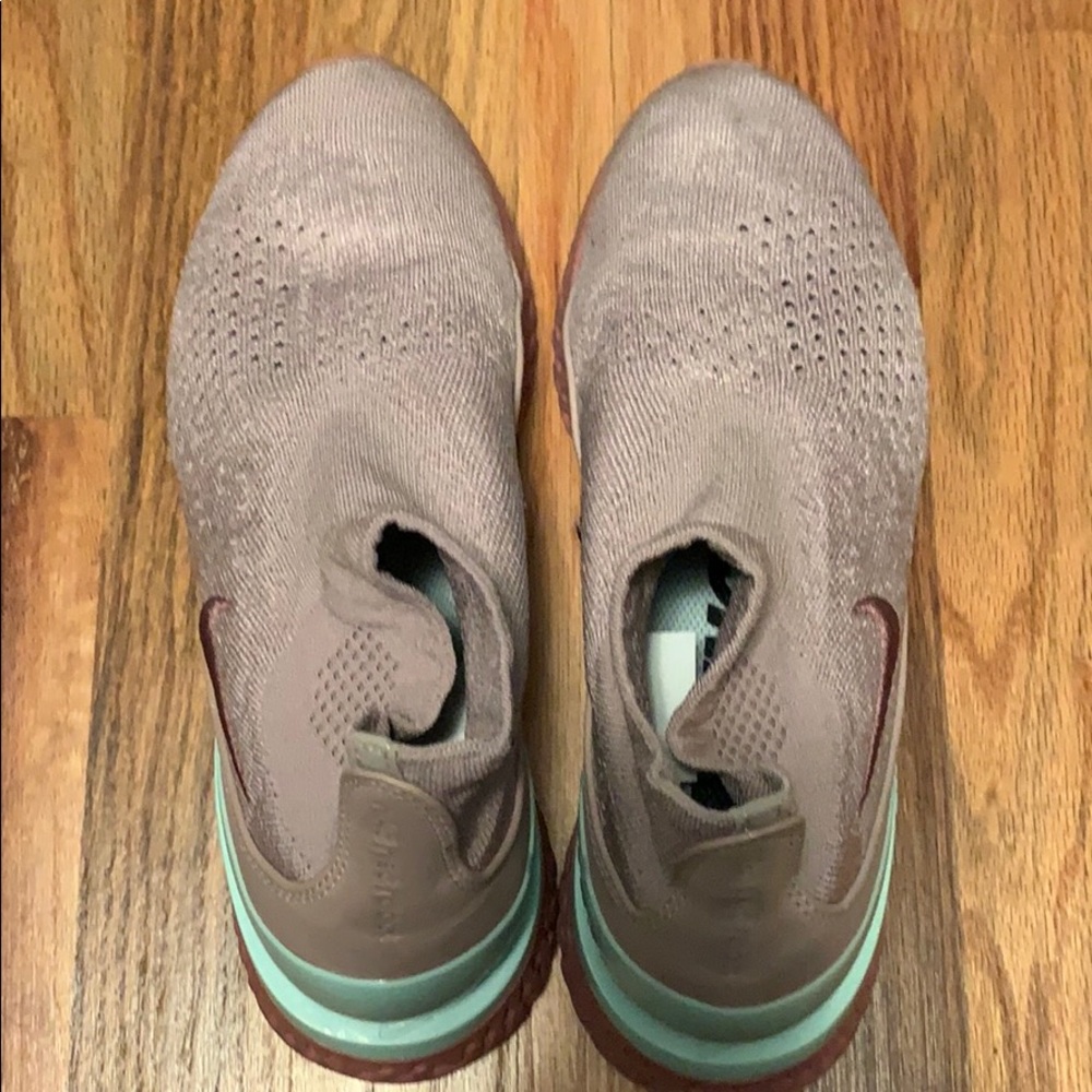 Nike Shoes 7.5